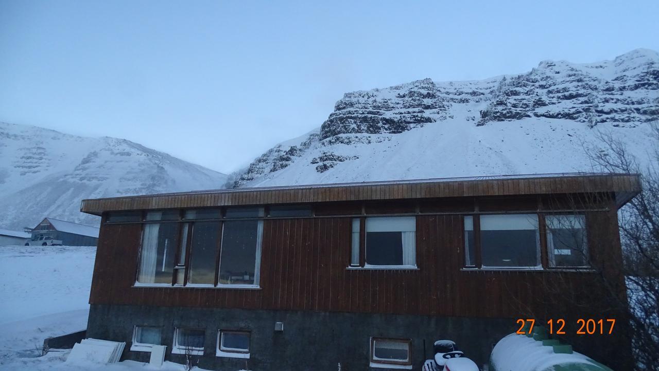 Miðjanes Reykhólahrepp Guest House Reykholar Bagian luar foto